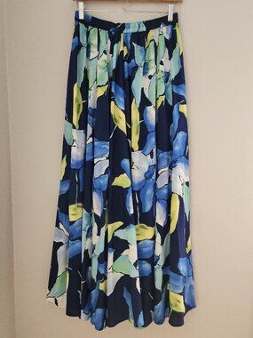 Roz & Ali Floral Maxi Skirt Womens Size Small